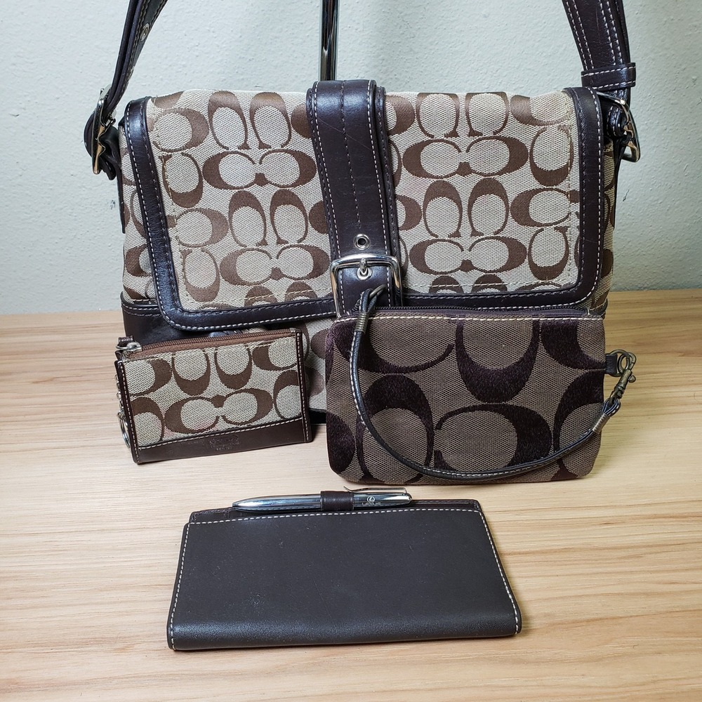 Y2K Coach Soho Bag 4PC Set Brown Signature C Logo Print Buckle‎ Shoulder Purse